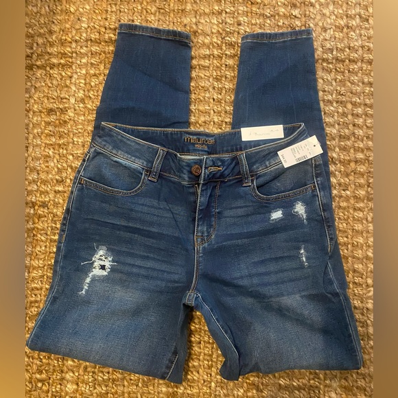 Maurices - Picture 2 of 5